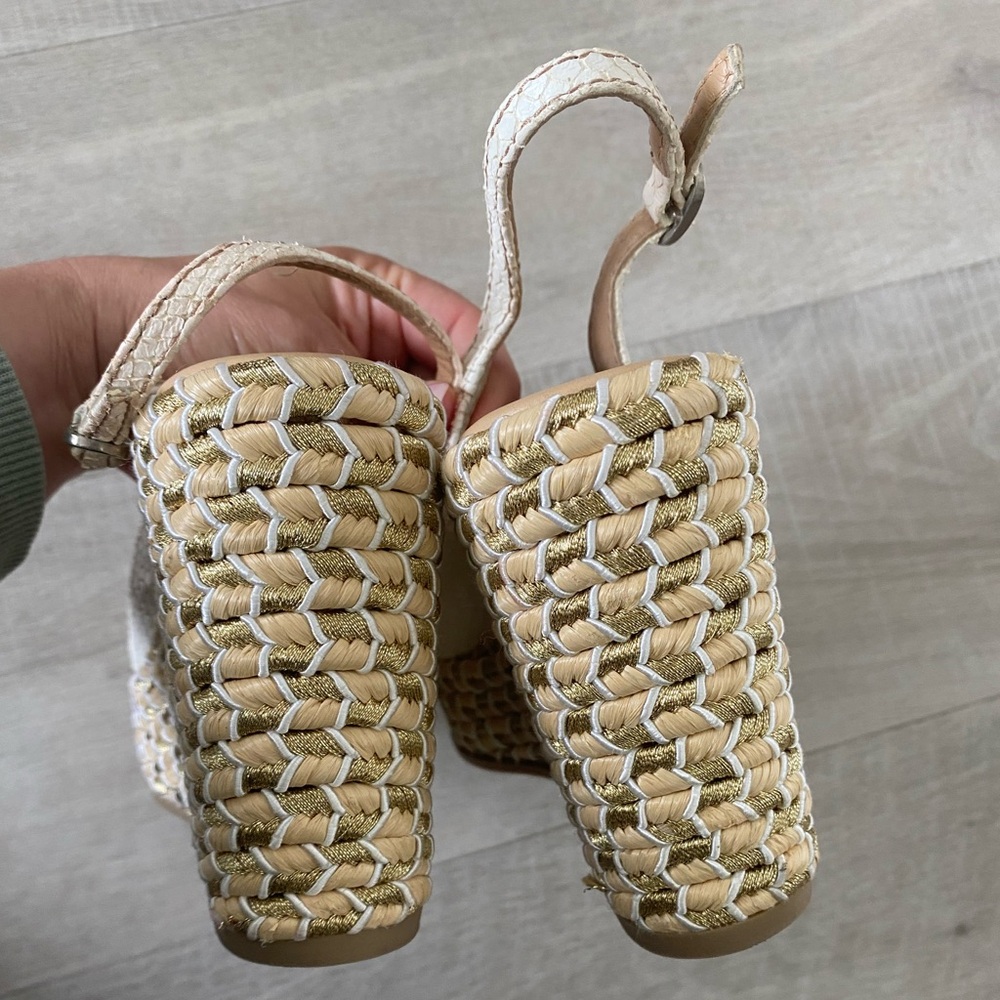 White Wedges - image 5